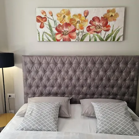 Appartamento Luxury Modern Apt W Garden 3 Min Walk To Beach