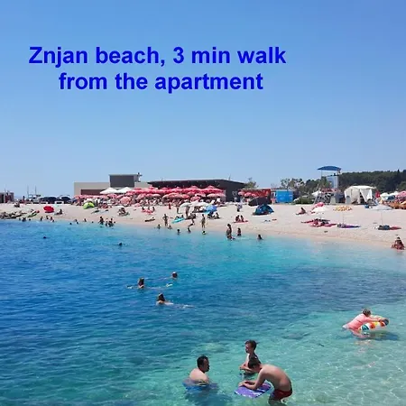 Luxury Modern Apt W Garden 3 Min Walk To Beach Appartamento