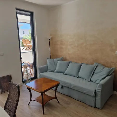Luxury Modern Apt W Garden 3 Min Walk To Beach Appartamento *
