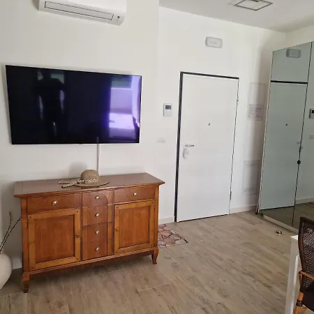 Appartamento Luxury Modern Apt W Garden 3 Min Walk To Beach Spalato