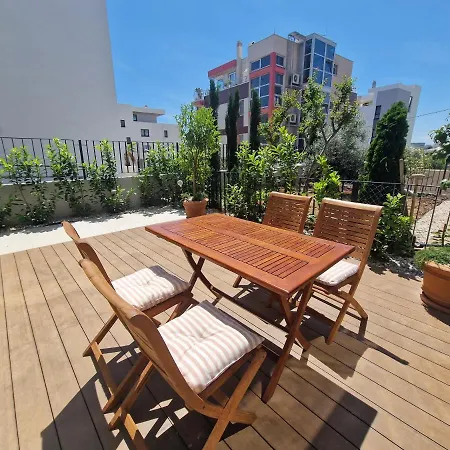 Luxury Modern Apt W Garden 3 Min Walk To Beach Appartamento Spalato