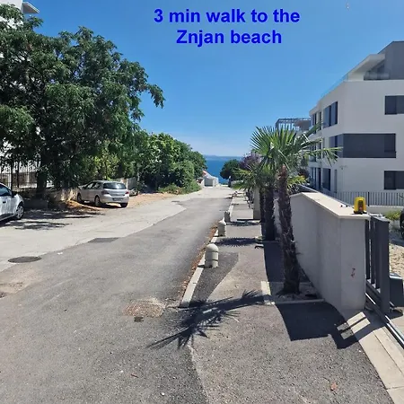 Luxury Modern Apt W Garden 3 Min Walk To Beach 公寓 斯普利特