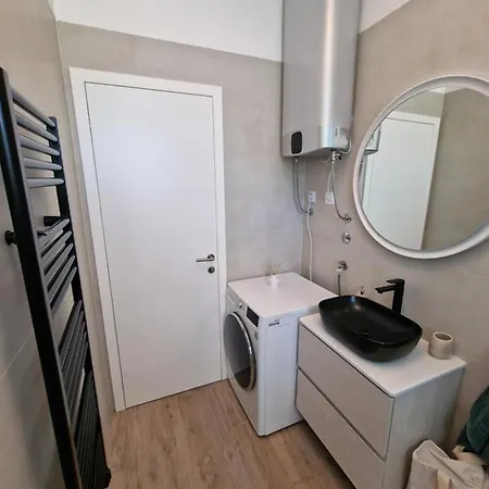 아파트 Luxury Modern Apt W Garden 3 Min Walk To Beach *