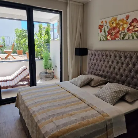 아파트 Luxury Modern Apt W Garden 3 Min Walk To Beach